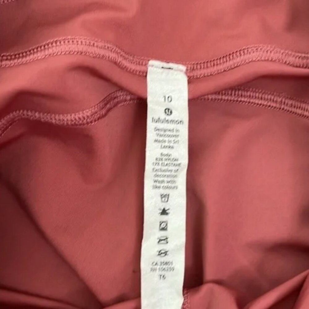 Lululemon Dusty Rose Workout Capri Legging Size 10 - Picture 9 of 11